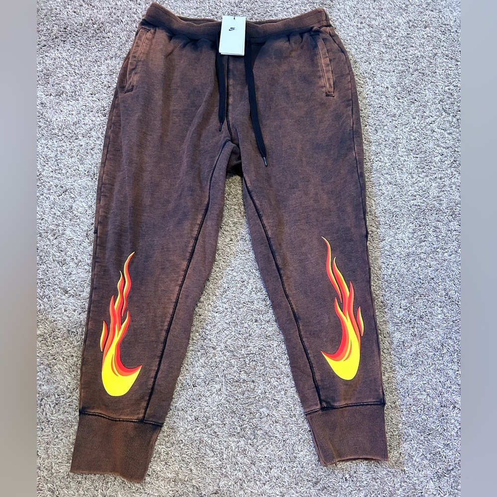 Nike Rust Brown Washed Flames Jogger Sweat pants DZ3054-010 Men's Medium - Picture 1 of 9